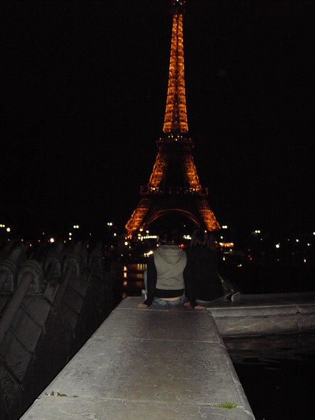 *Paris* - 