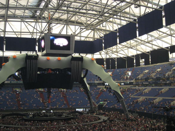 U2 rockt! 360° Tour in Gelsenkirchen - 