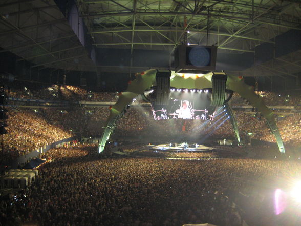 U2 rockt! 360° Tour in Gelsenkirchen - 