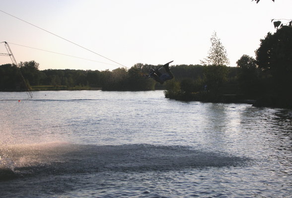 Ich beim WAKEBOARDEN - 