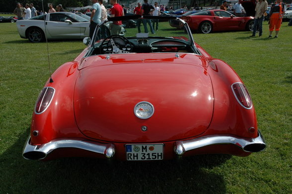 Corvette-Meeting München Juni 07 - 