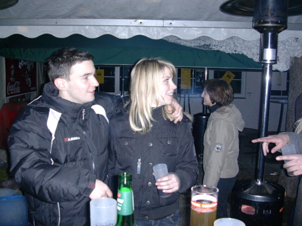 ICE BAR 08 - 
