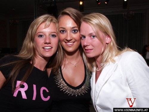 Das bin ich mit Freunden........... - 