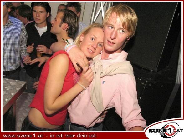 Das bin ich mit Freunden........... - 