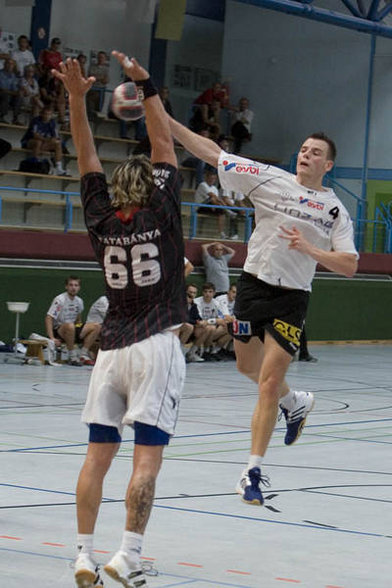 Handball - 