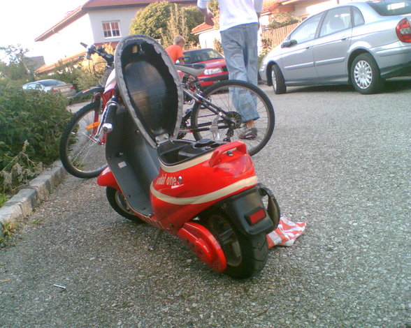 _DiE_MoPeD´s_VoN_mEiNeN_fReUnDeN_ - 