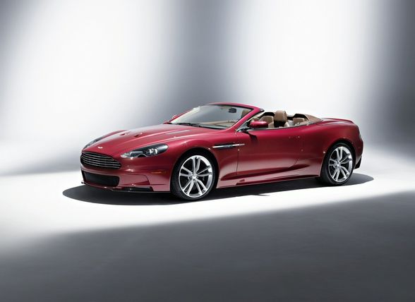 Aston Martin - 