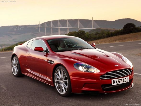 Aston Martin - 