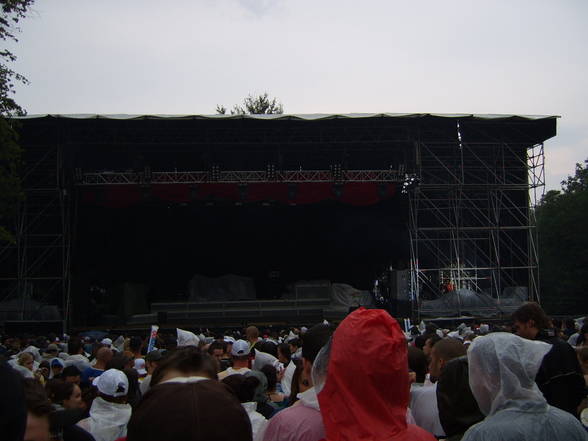 WE ARE IN CONCERT 2006 - 