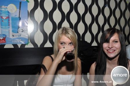 Party 2009 =] - 