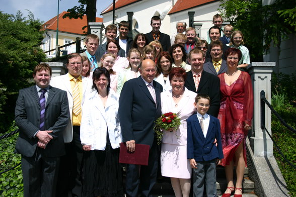 FAMILIE - 