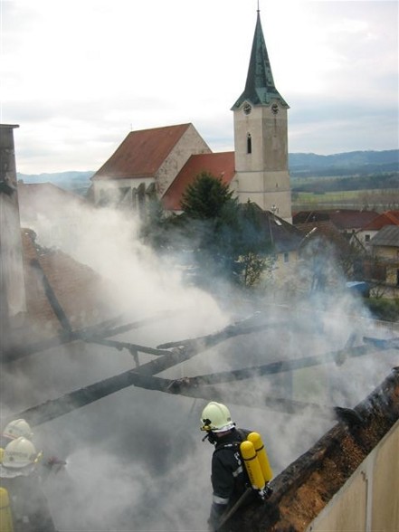 15.3.08 Dachstuhlbrand Schoder - 