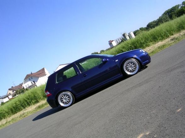 VW - GOLF - 