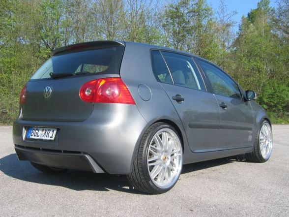 VW - GOLF - 