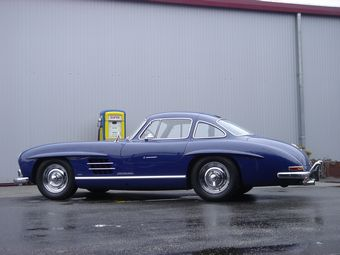 metcedes benz 300sl coupe - 