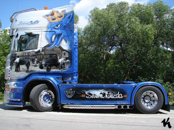 SCANIA - The King On The Road - 