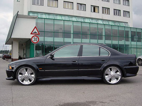 BMW E39 - 