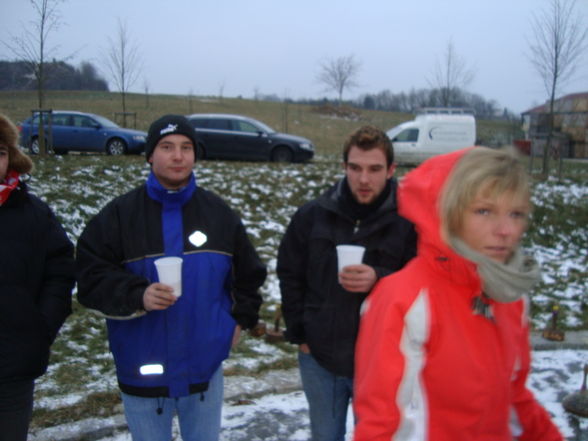 Eisstockschießen und Kegel - 