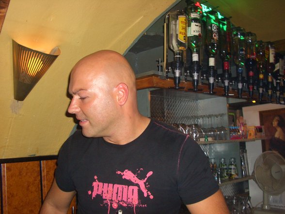 VIP & Kaiser Pub 2007 - 