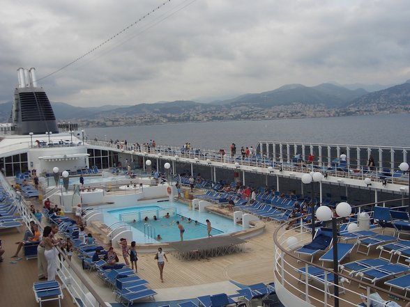 KreUzfaHrt MSC liRicA*¤,. - 