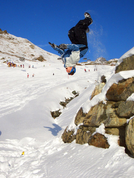 SnOwBoArDlEhReRaUsBiLdUnG - 