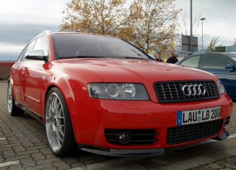 AUDI A4 - 