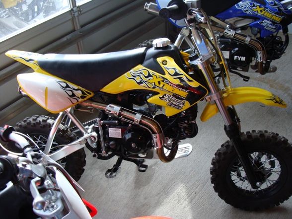 PIT BIKES - 