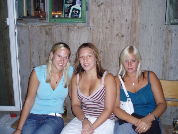 Berti`s BirthdayParty - 