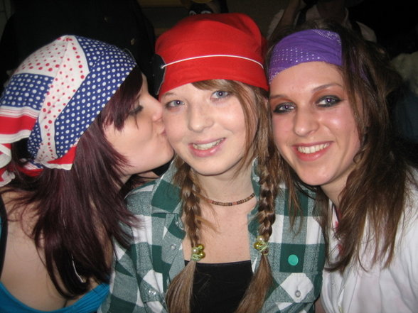 MaSkEnBaLL 2007!! - 