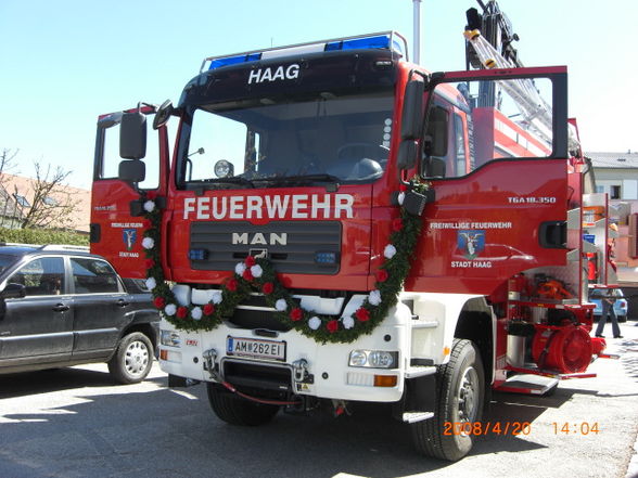 SEGNUNG DES NEUEN FF AUTO - 