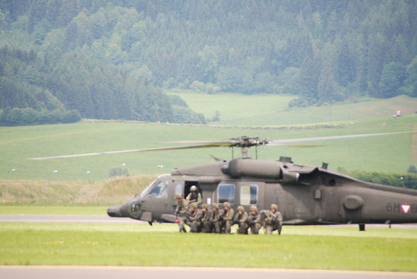 AIRPOWER 09 - 