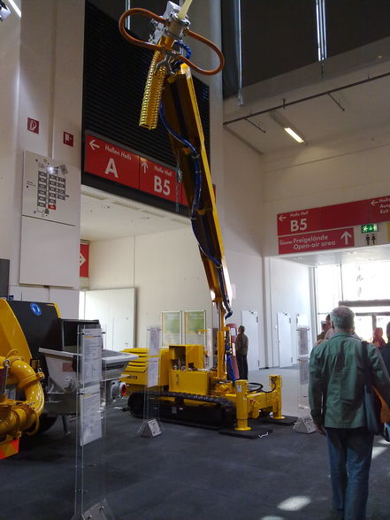 Bauma 2010 - 