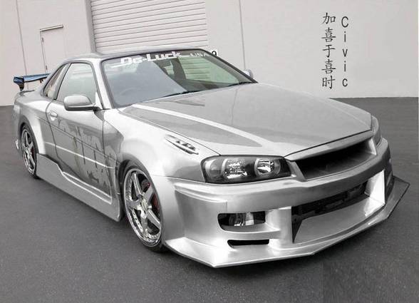 NISSAN SKYLINE - 