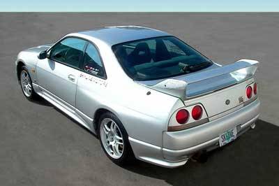 NISSAN SKYLINE - 