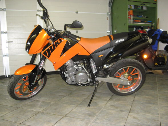 KTM 640 Duke 2 - 