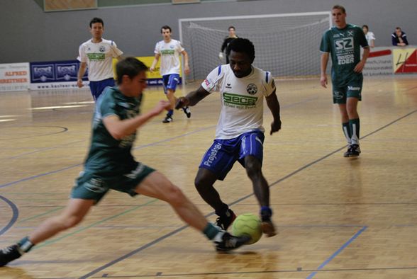 Bezirks-Hallenfußballturnier - 