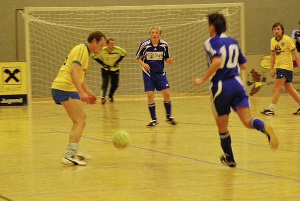 Bezirks-Hallenfußballturnier - 