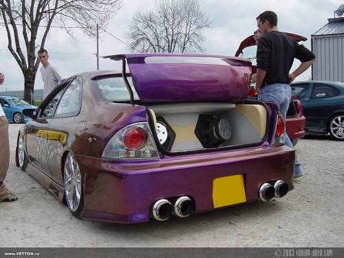 Tuning car - 