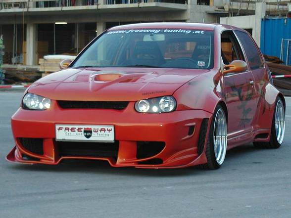 Tuning car - 