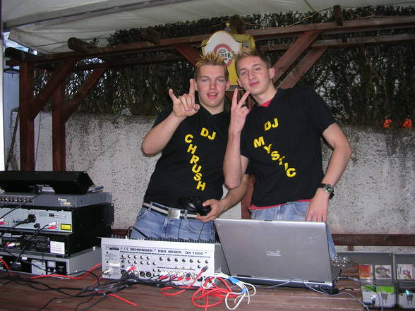 DJ's on Tour - 