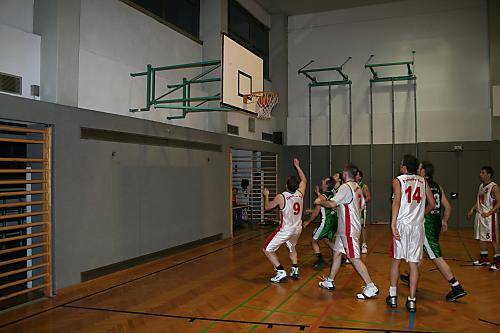 Basketball - 