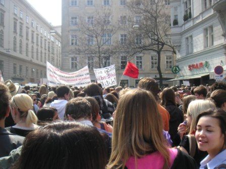 Demo vorm Parlament - 