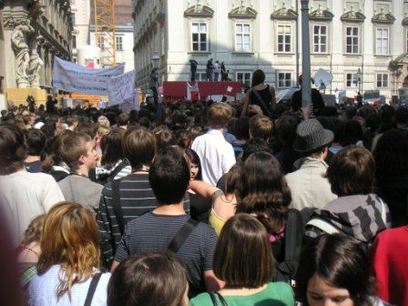 Demo vorm Parlament - 