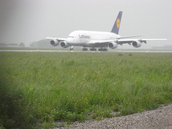 A 380 in Linz - 