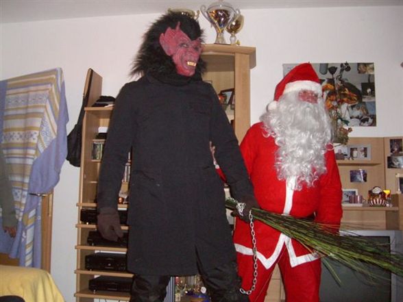 Der Nikolaus u Krampus sind da ! - 