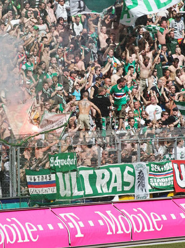 Rapid Wien - Mehr als ein Verein ! - 