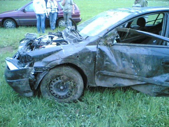 ASTRA G   (Unfall 18.04.2007) - 