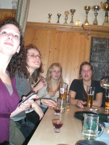 [Party hard 2008] - 