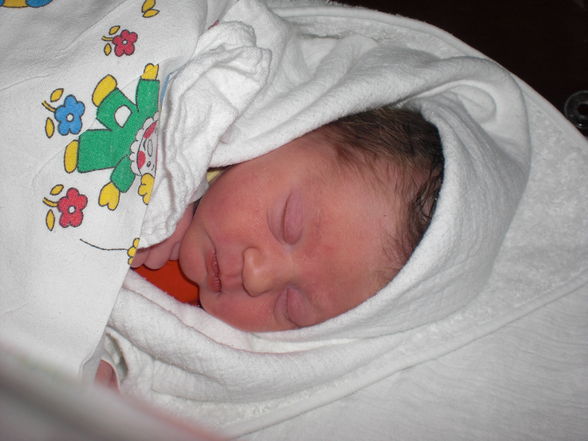 Unsere kleine Viktoria - 