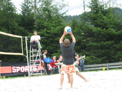 Happy Hour und Volleyballturnier - 